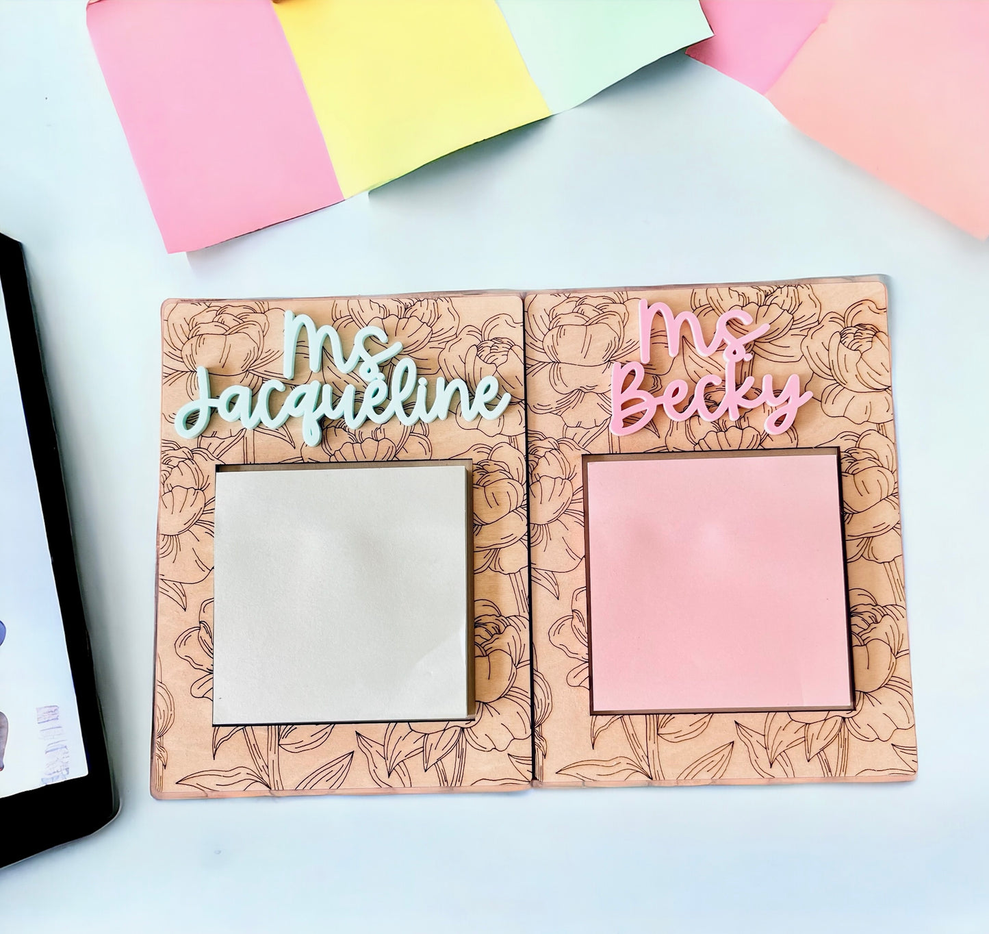 Floral Post It Note Holder