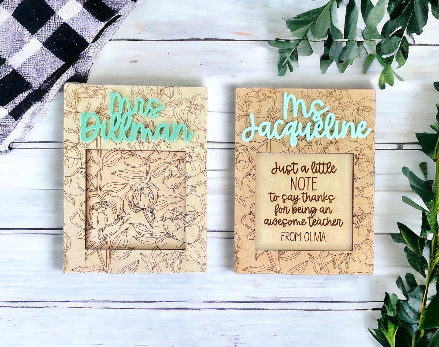Floral Post It Note Holder